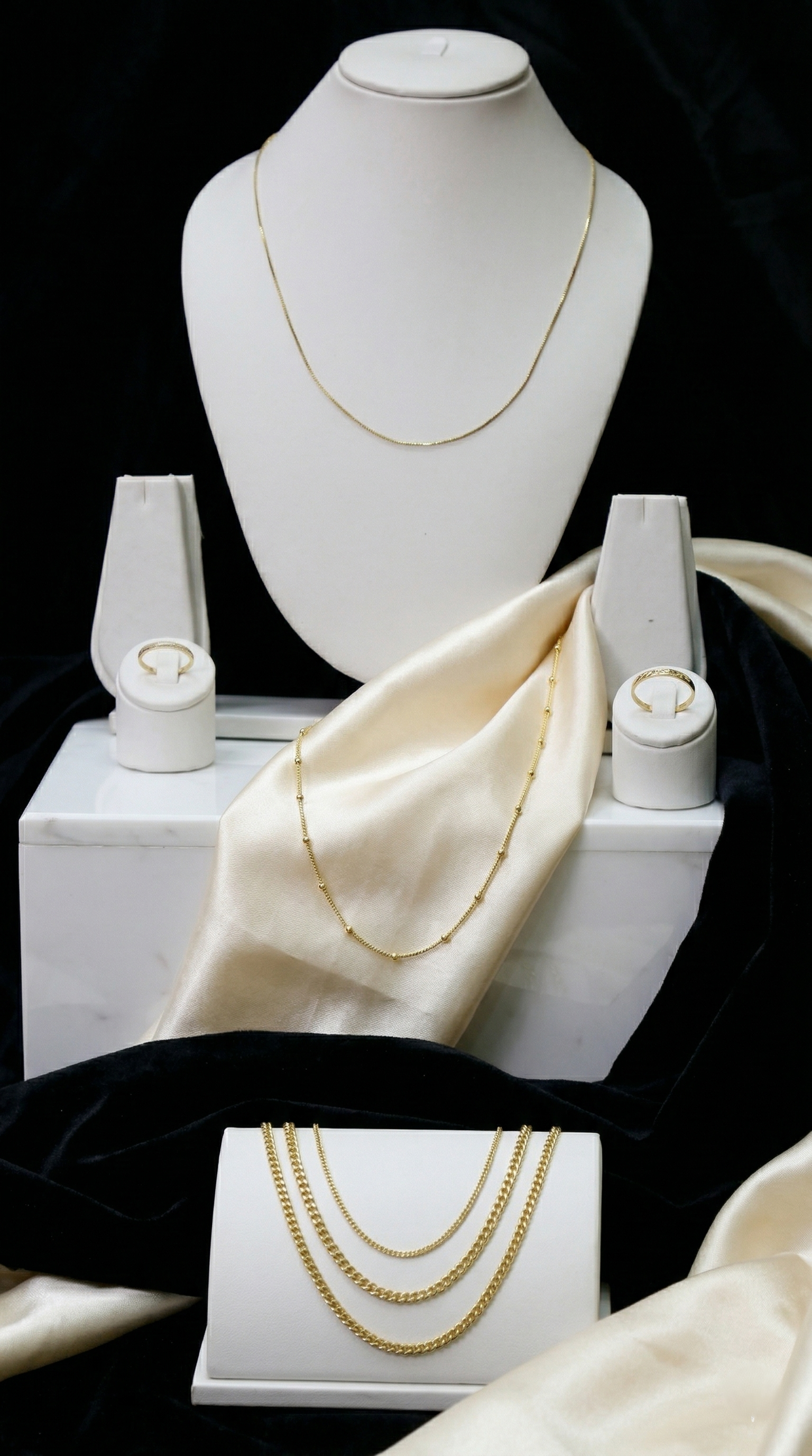 Signature Locket Chains