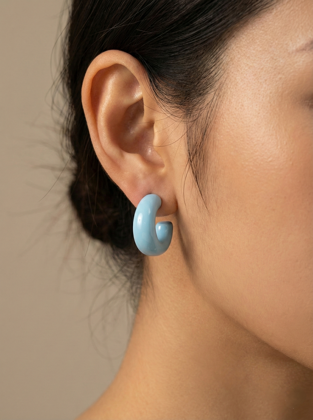Lucid Curve Stud Earrings