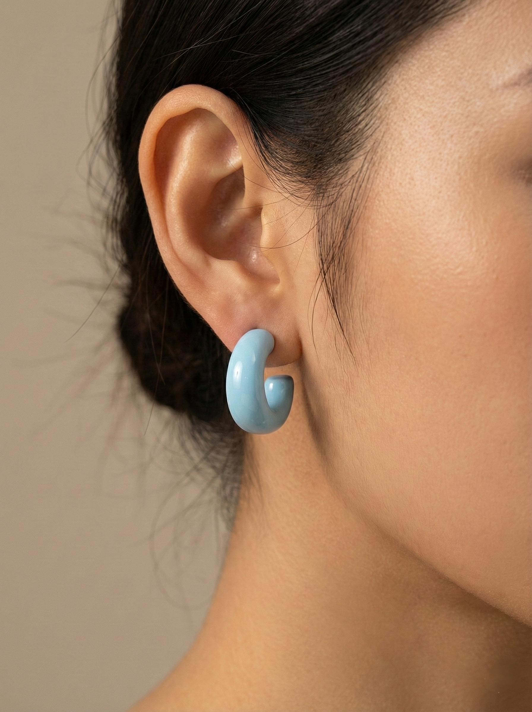 Lucid Curve Stud Earrings
