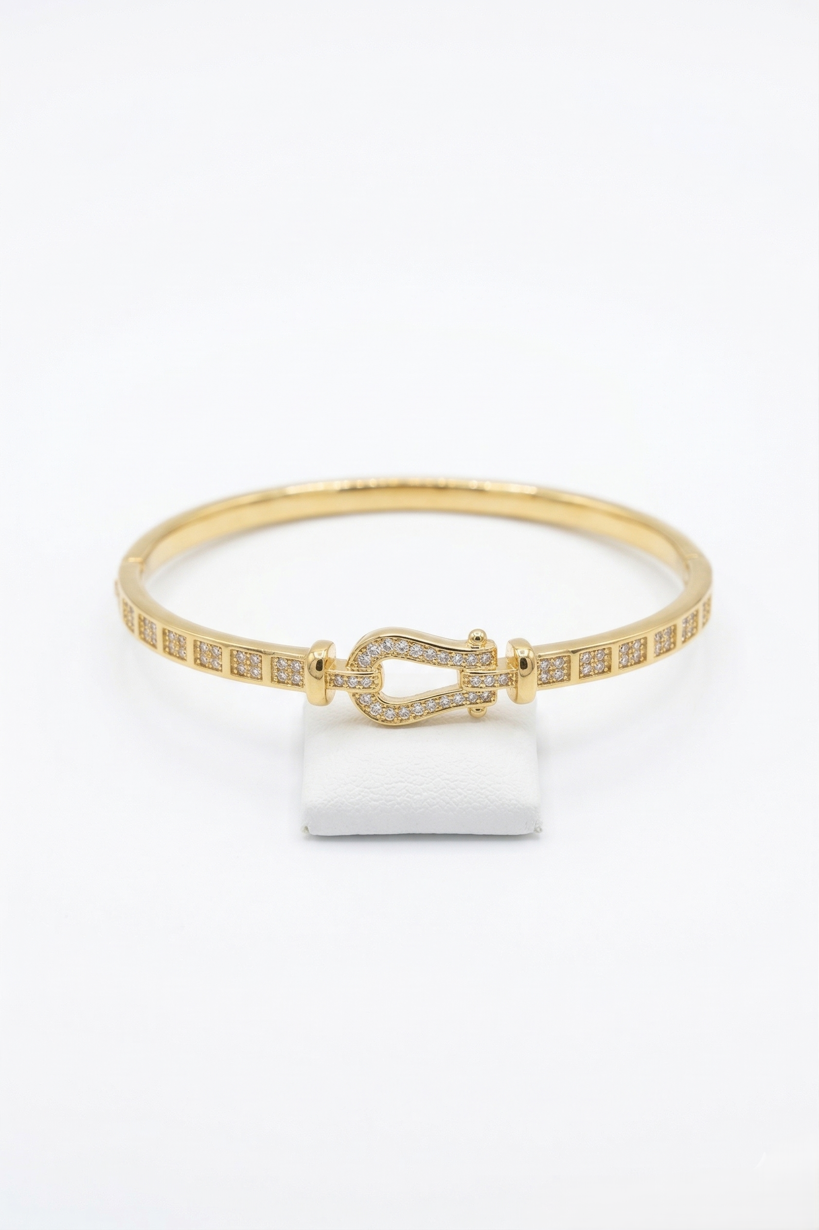 Majestic Arc Bracelet