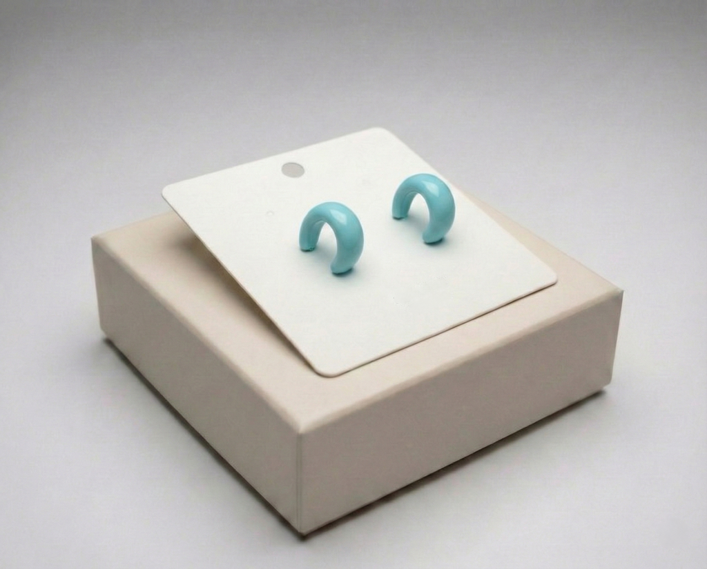 Lucid Curve Stud Earrings