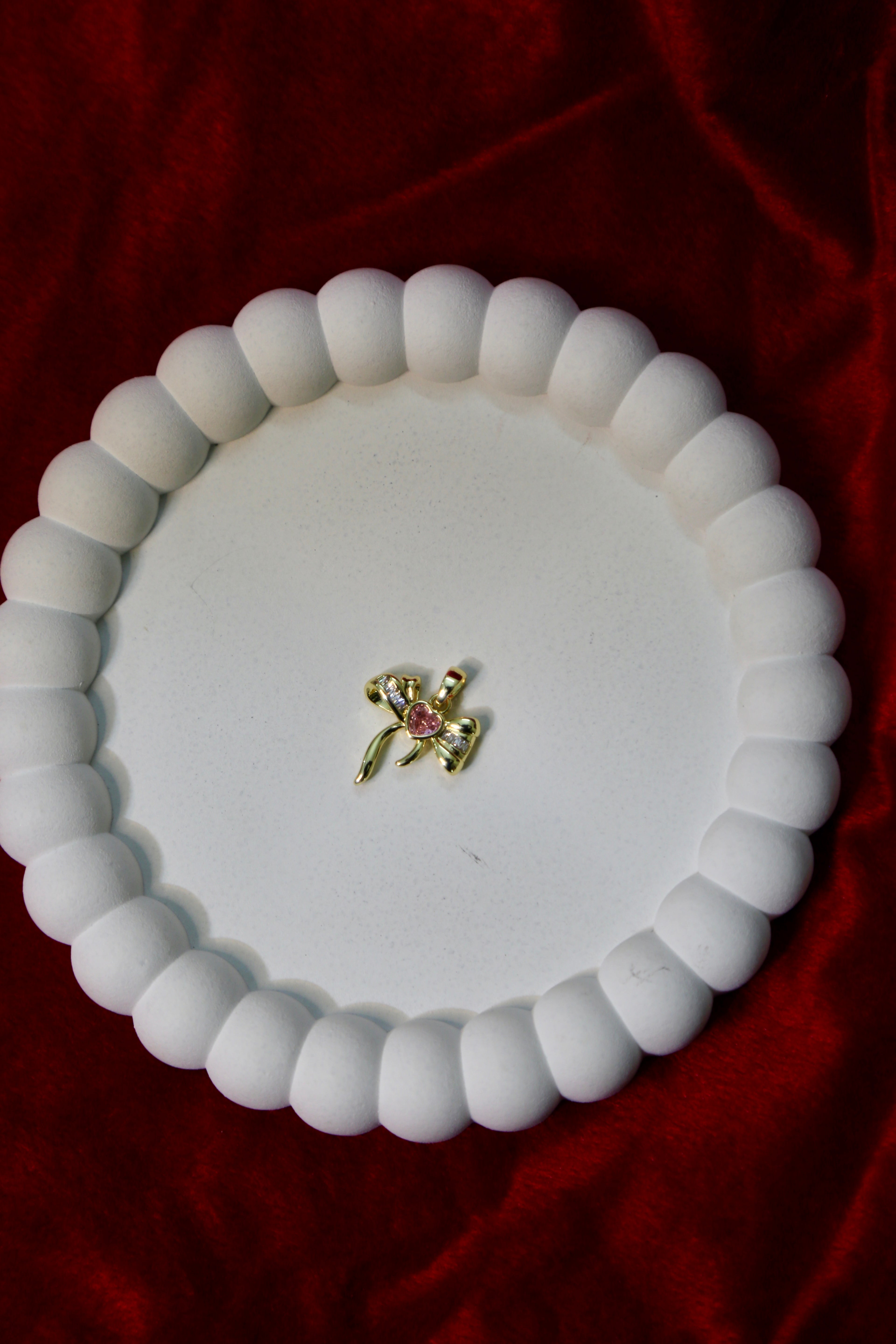 The Bow & Bloom Pendant
