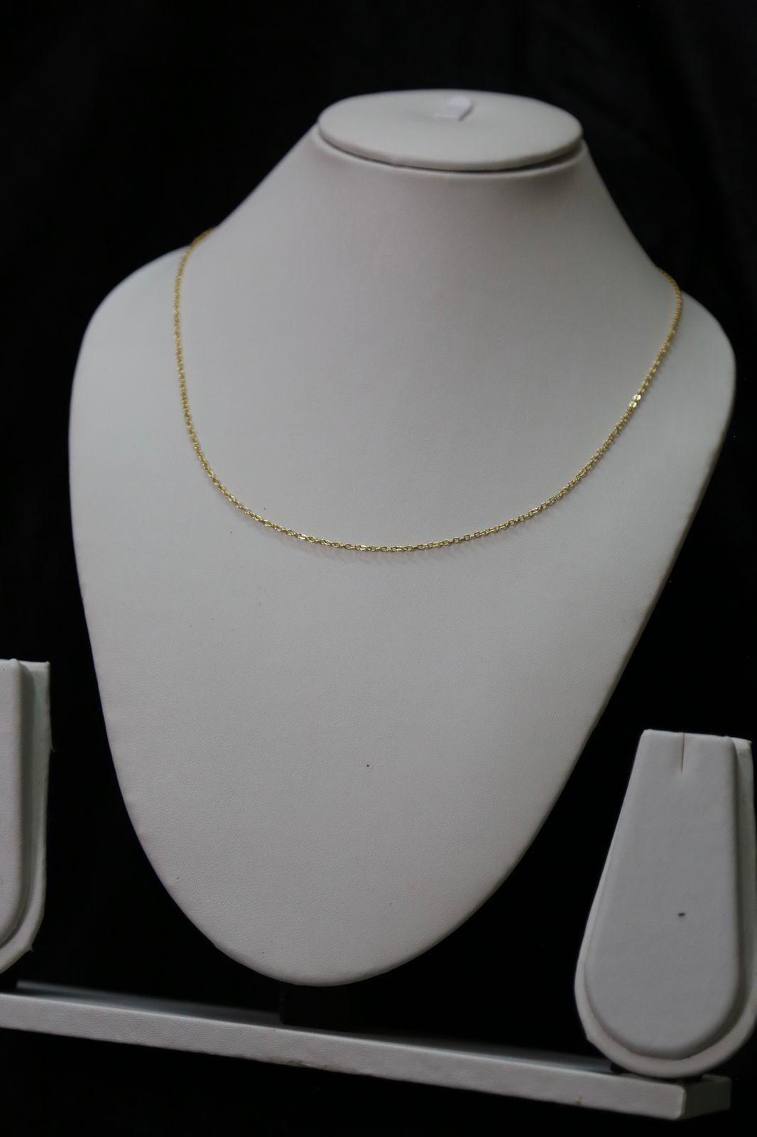 Eloise Chain