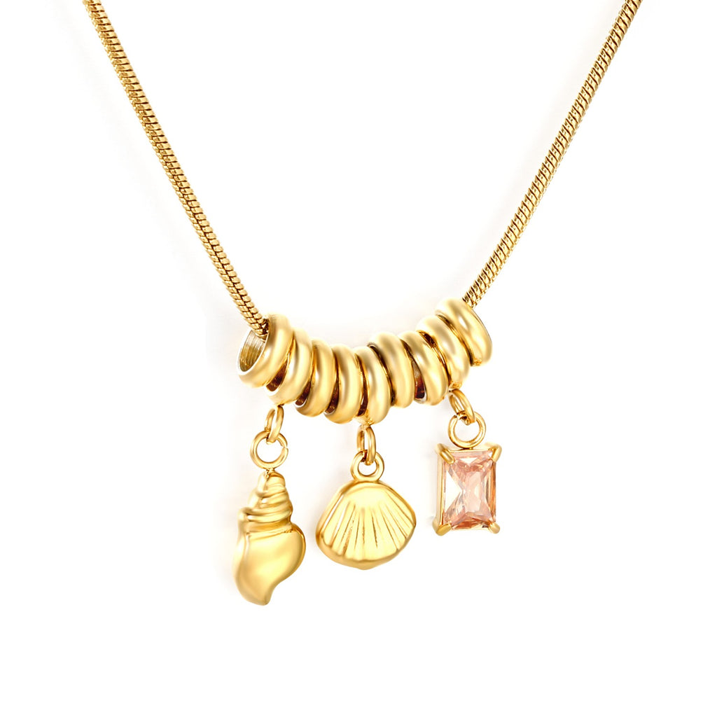 The Marée Charm Necklace | 18K Gold Plated