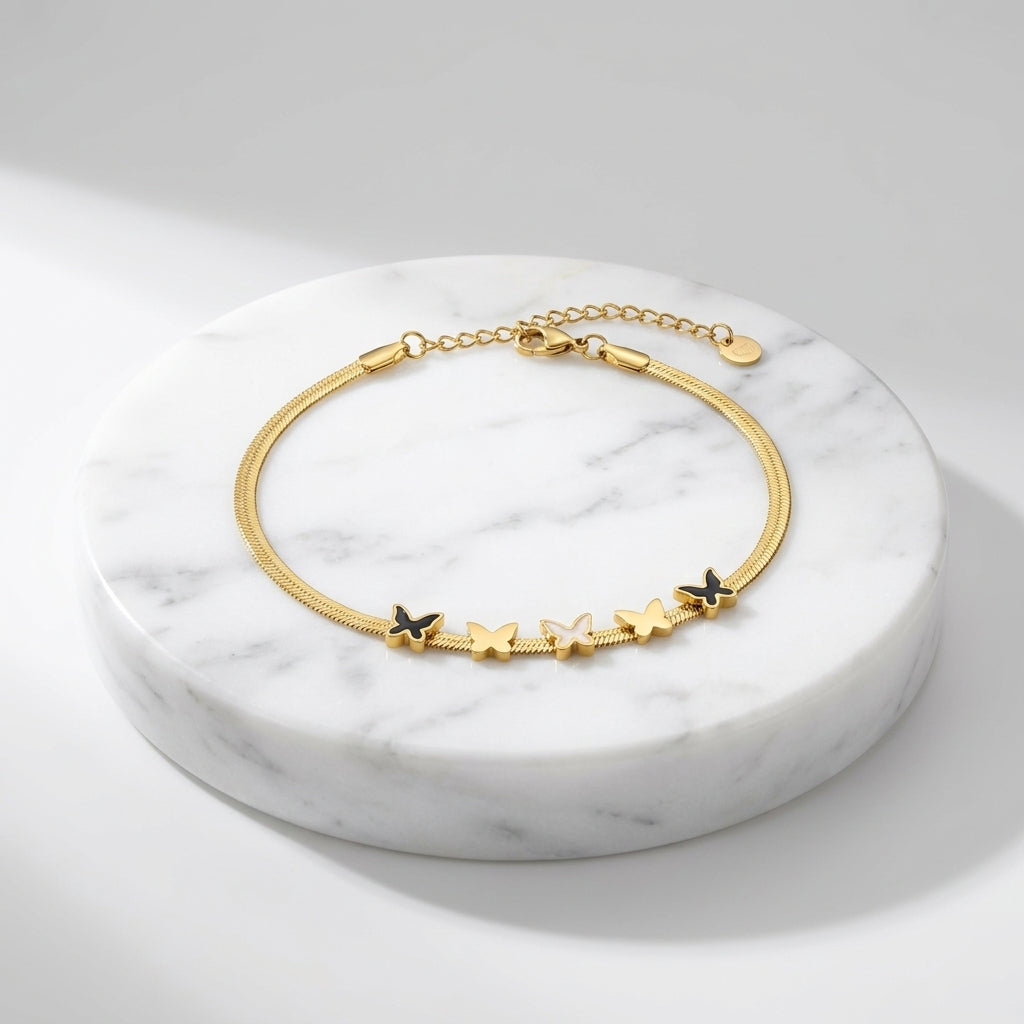 Celeste Curve Bracelet